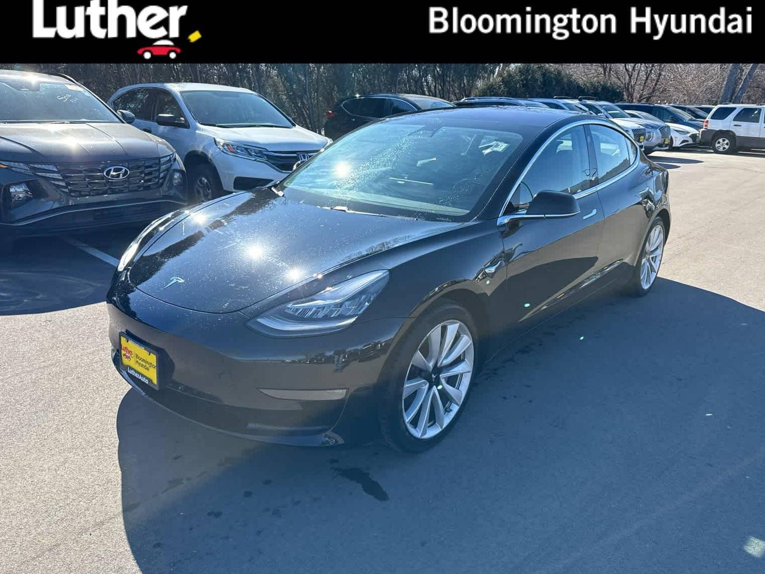 TESLA MODEL 3 2018 5YJ3E1EBXJF071272 image